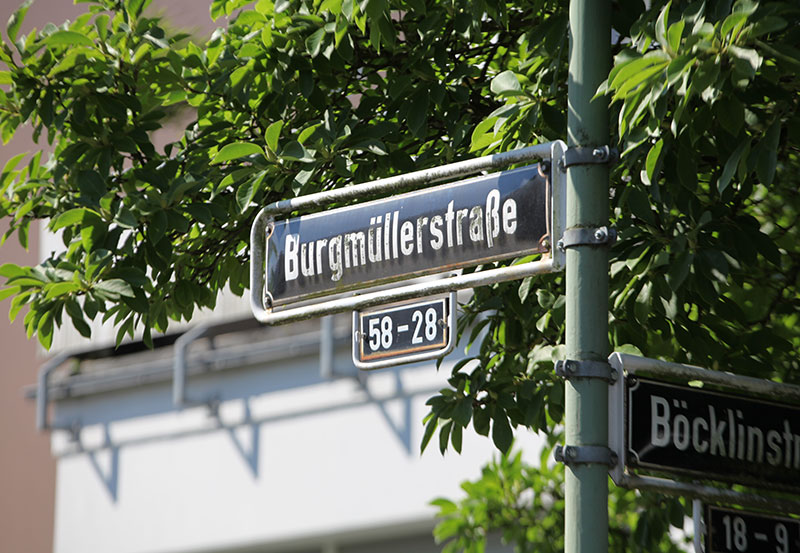 Straßenschild Burgmüllerstraße